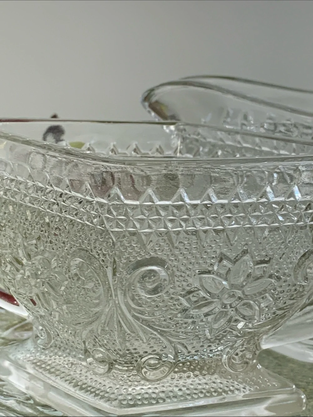 Indiana Glass Sandwich pattern - Diamond Shape Sugar&Creamer w/Sugar Shell Spoon